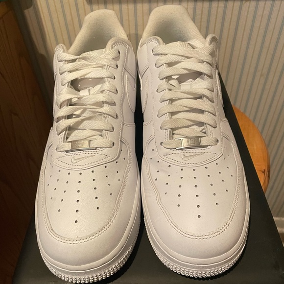 Nike Supreme Air Force One Low White Size 11.5 - Picture 3 of 6